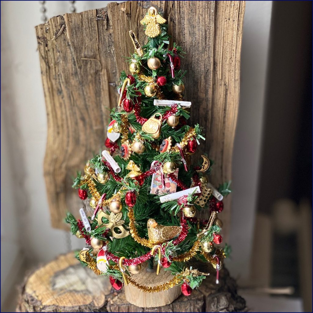 Christmas Trees, Toppers & Greenery Stems – Valerie Claire Miniatures